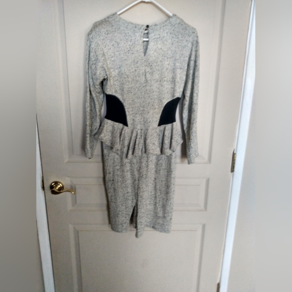 Vintage 80's Peplum Dress. - Picture 3 of 6